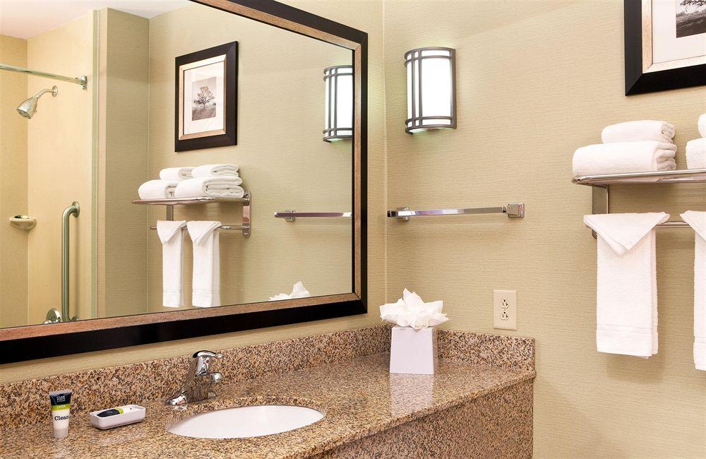 Hotel Four Points Memphis Southwind Germantown