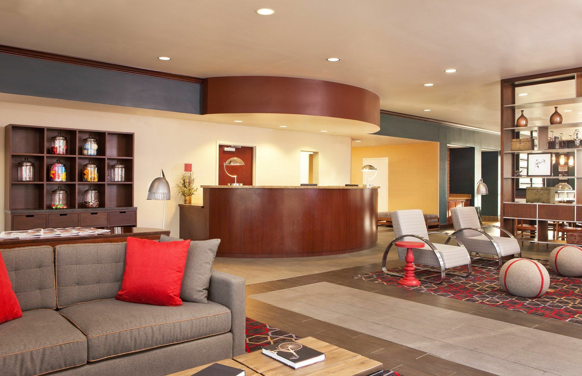Four Points Memphis Southwind Hotel 3*